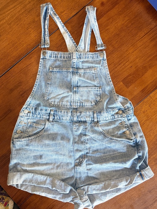 We The Free Pants - We The Free Ziggy Shortalls Light Blue Denim Overall Shorts Large